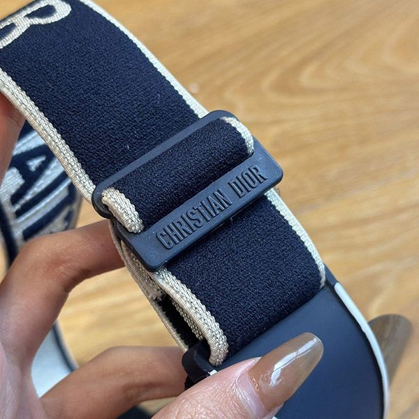 超話題!ディオール ディオールクラブ サンバイザー dei37530